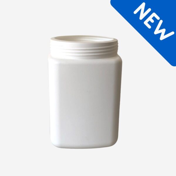 Presentamos nuestro Frasco Nutricional Cuadrado 700 PEAD Blanco, la elección ideal para tus necesidades de envasado en el campo nutricional. Diseñado con precisión para garantizar la frescura y la calidad de tus productos, este envase plástico ofrece una combinación perfecta de funcionalidad y estilo. Con su diseño cuadrado, maximiza el espacio de almacenamiento y brinda una apariencia moderna y limpia. Fabricado con PEAD de alta calidad, proporciona una protección confiable contra la humedad y la contaminación. Confía en nuestra experiencia en envases plásticos para satisfacer tus exigencias de envasado nutricional.